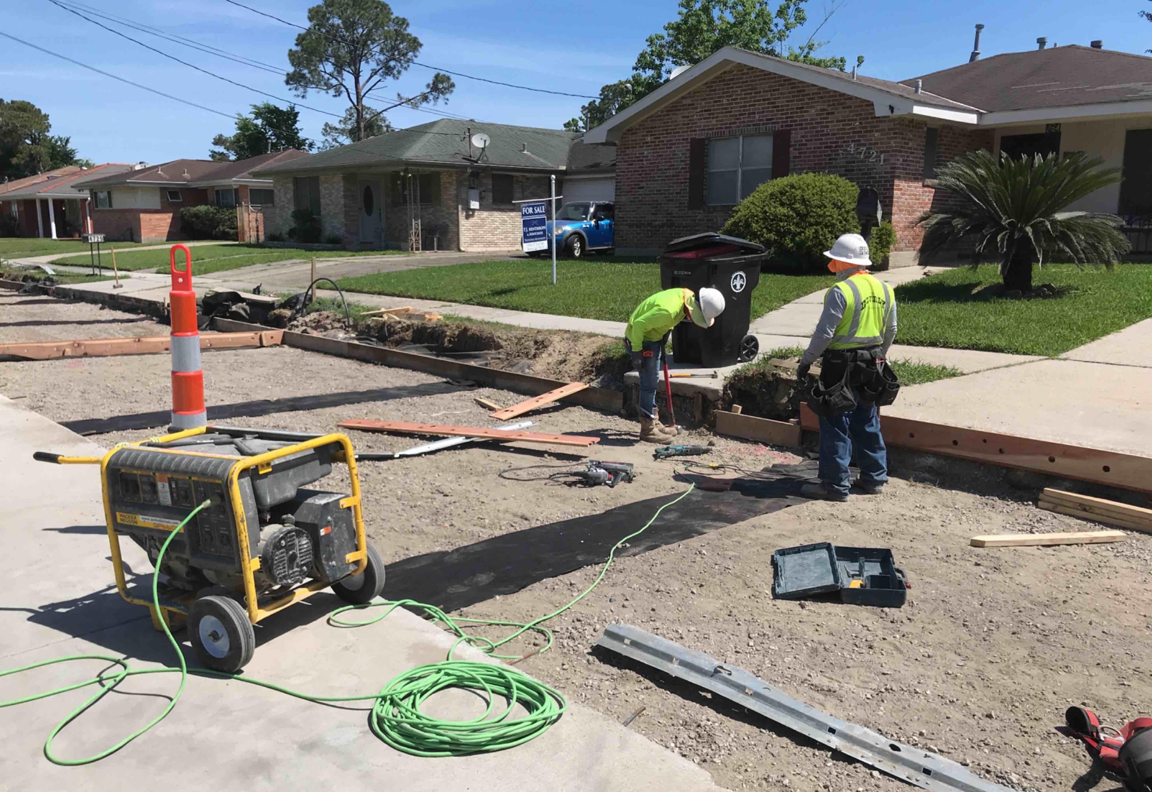 CONSTRUCTION ON FIRST BLOCK OF READ BOULEVARD EAST GROUP D APPROACHES COMPLETION
